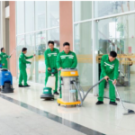 Nhân viên vệ sinh