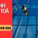 Vệ sinh kính toà nhà