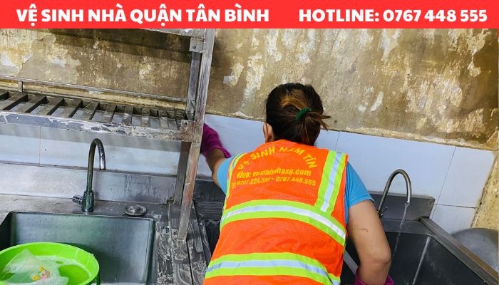 Nhân viên vệ sinh nhà Quận Tân Bình chuyên nghiệp